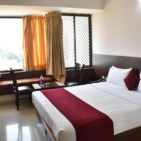 Hotel Pc Residency Майсур Экстерьер фото