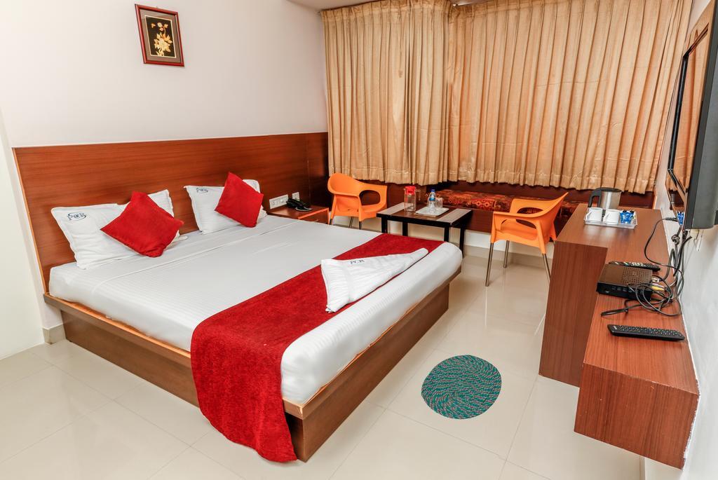 Hotel Pc Residency Майсур Экстерьер фото